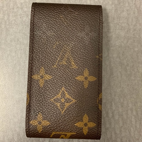 Louis Vuitton Cigarette case Faded No Smell - Picture 3 of 8